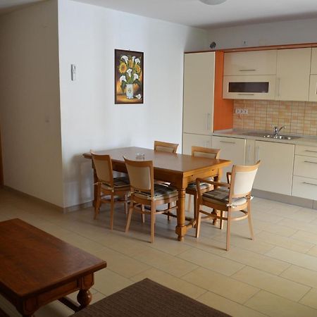 Apartments Buljan Baska  Ruang foto