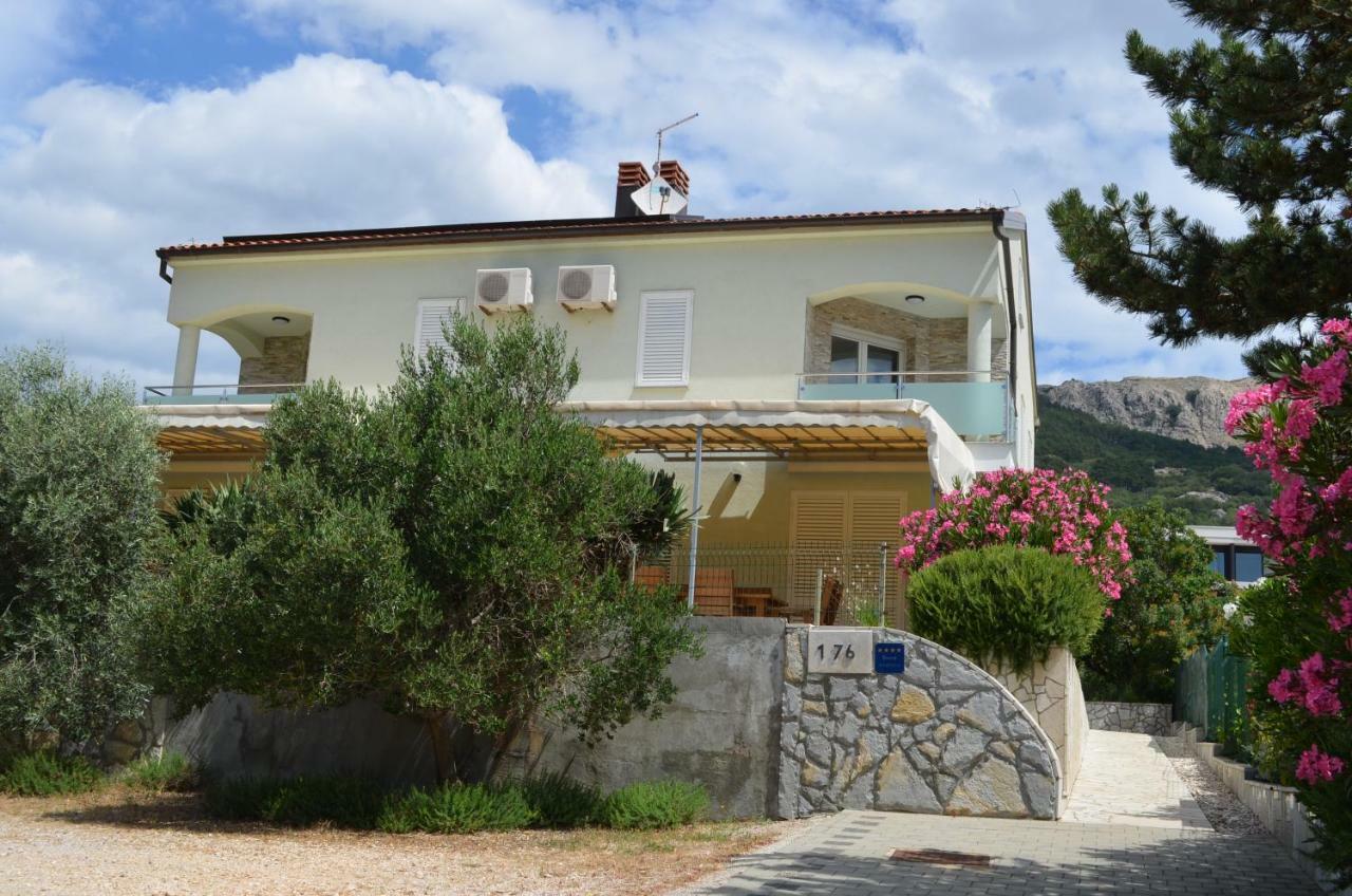 Apartments Buljan Baska  Bagian luar foto