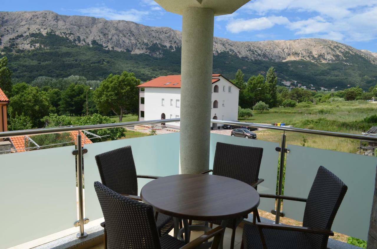 Apartments Buljan Baska  Bagian luar foto