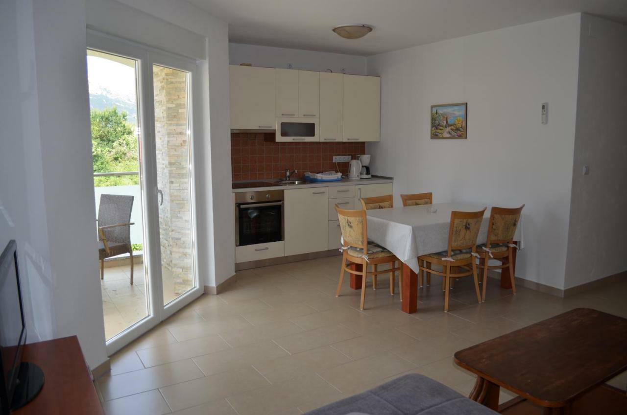 Apartments Buljan Baska  Bagian luar foto