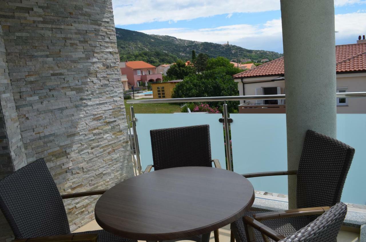 Apartments Buljan Baska  Bagian luar foto